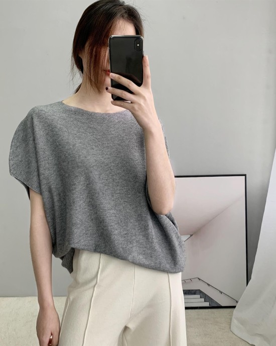 One shoulder knitted short sleeved temperament women's fashion commuting ladies wear women's T-shirts